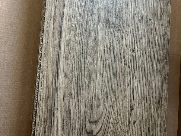 Sequoia Walnut wooden effect Floor Tiles - Main image