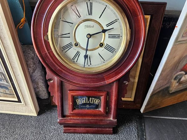Vintage Looking Wall Clock - Main image
