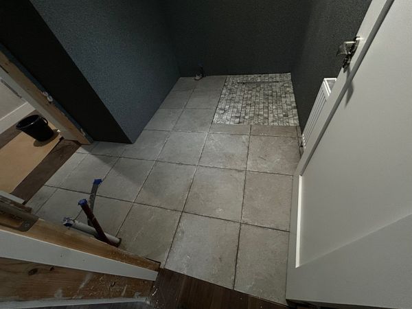 Handyman - Tiling, Painting, Laminate, Plumbing. - Main image