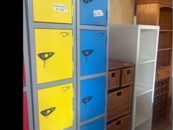 5 drawer locker with keys - Main image