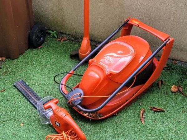 Garden Equipment (3 items) - Main image
