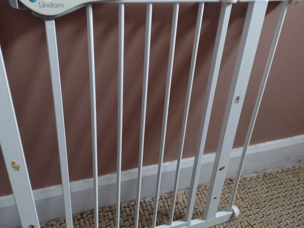 Heavy LIndam stair safety gate - Main image