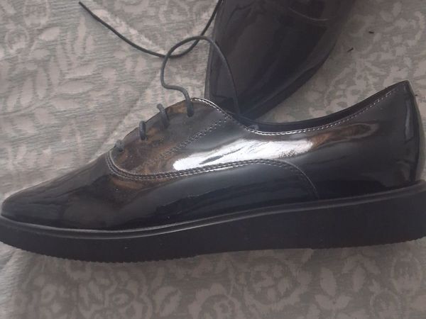 Shoes - Main image