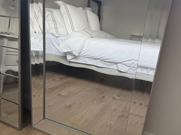 Mirror - Main image