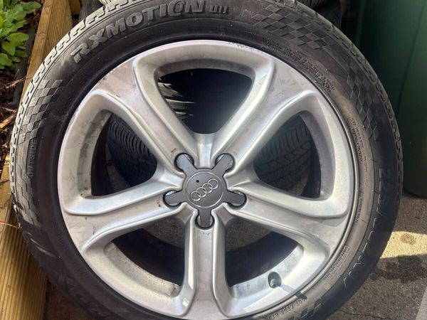 Audi a4 alloys with new tires - Main image