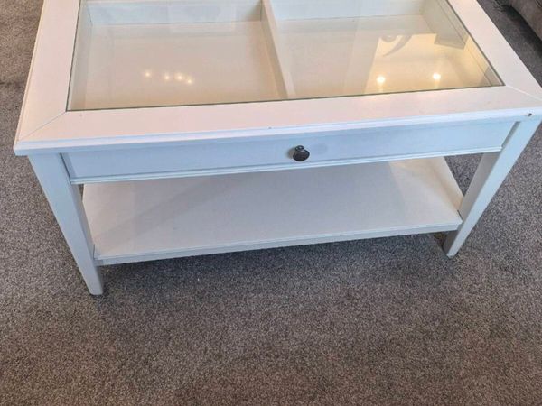 Coffee table - Main image