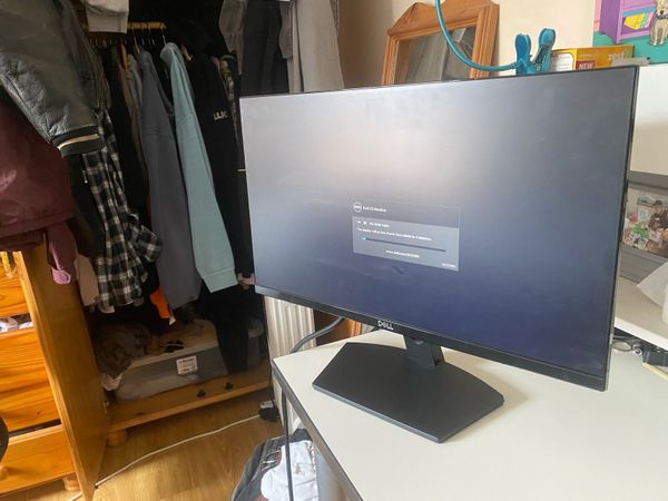 Dell 21.5/ 22 inch monitor 2019 model - Main image