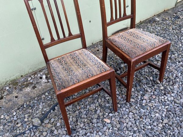 Antique chairs - Main image