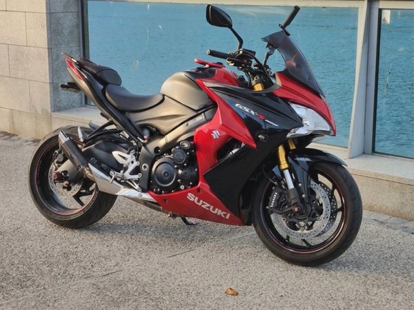 Suzuki GSXS 1000F - Main image