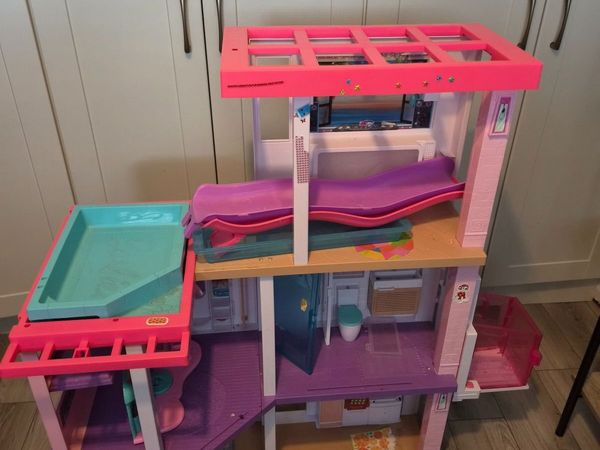 Barbie dream house - Main image