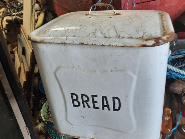 Vintage  bread bin - Main image