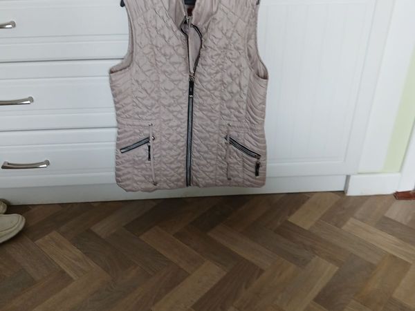 Women's  clothing - Main image