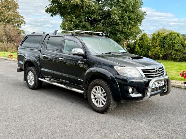 151 Toyota Hi-Lux 3.0 D4D Auto Invincible - Main image