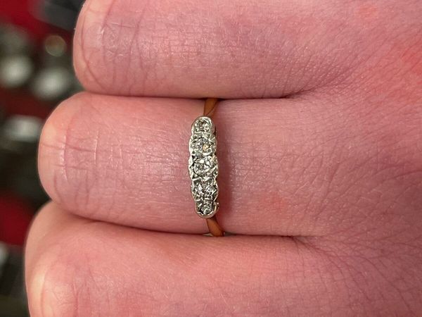 18k gold vintage diamond ring - Main image