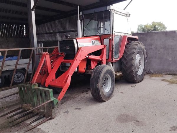Massey Ferguson 590 Tractor with Loader - Main image