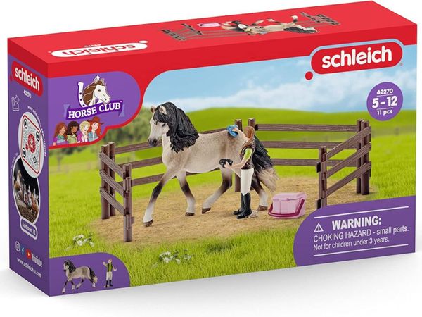 New - Schleich Andalusian Horse Care set 42270 - Main image