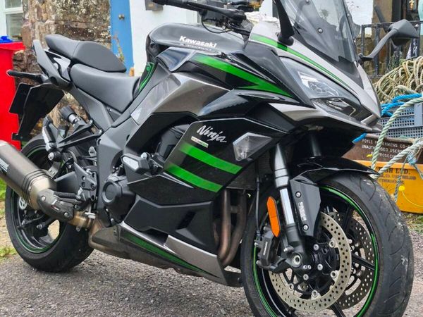 Kawasaki 1000sx performance - Main image