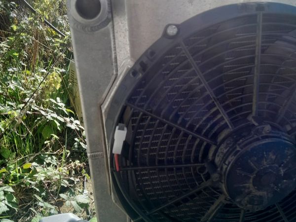 Custom radiator - Main image