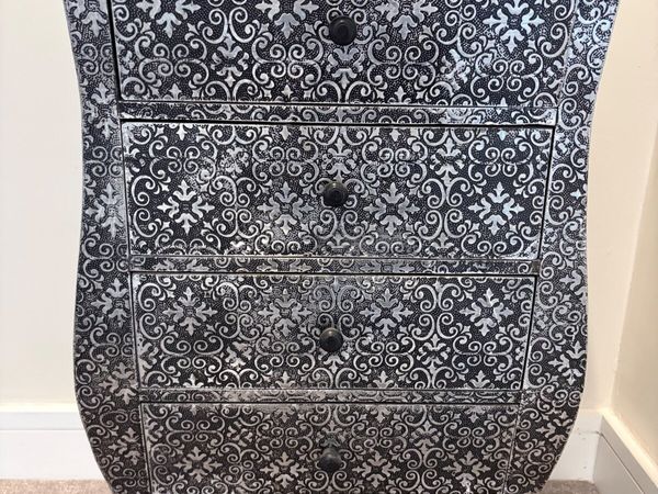Chest of drawers - Main image