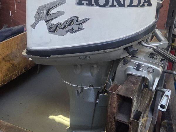 outboard engines - Main image