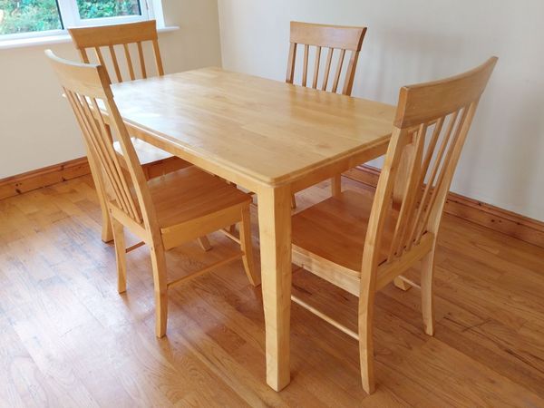 Table & Chairs - Main image