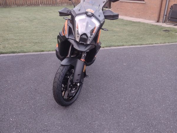 KTM 1290 Super Adventure S - Main image