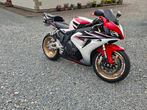 2007 Honda Fireblade - Main image
