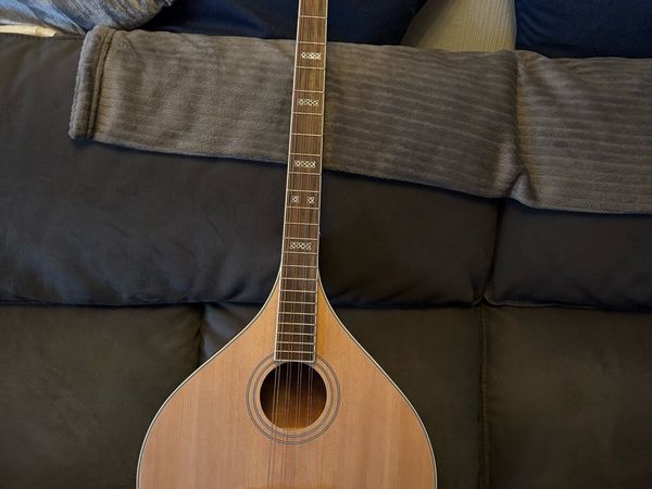McBride’s Irish Bouzouki - Main image