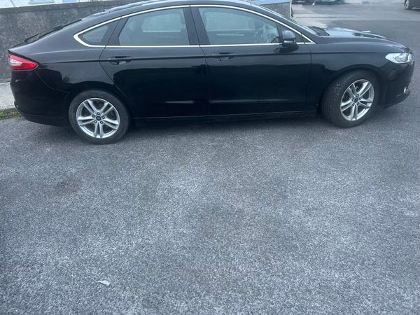 Ford mondeo 2l titanium - Main image