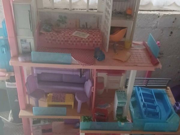Barbie house - Main image
