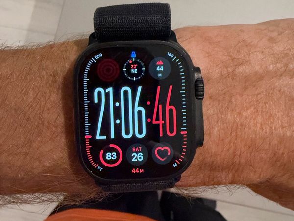 Apple Watch Ultra 3 - Main image