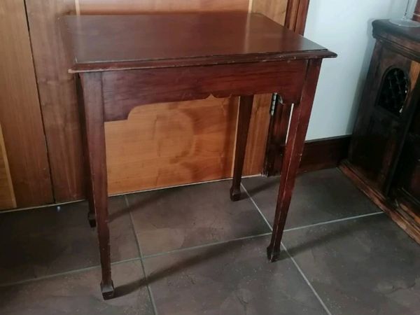 Small Table - Main image