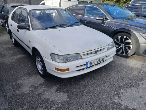 Toyota Corolla 1996 - Main image