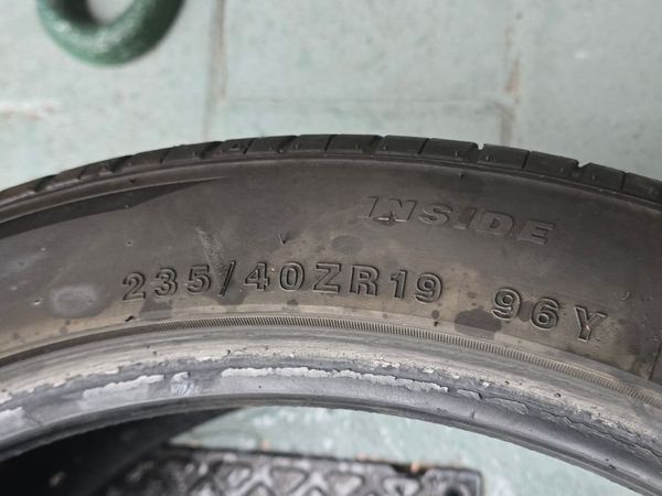Two Tyres 235/40/19 - Main image