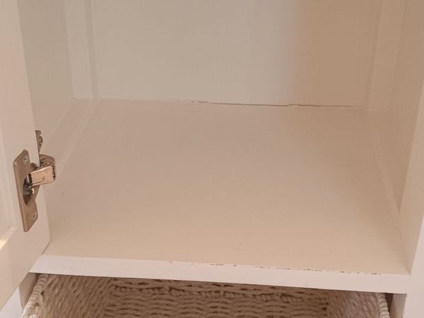Chest of drawers with Mirror and beside locker - Main image