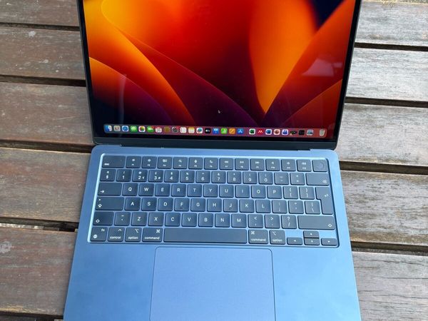 MacBook Air M2 - Main image
