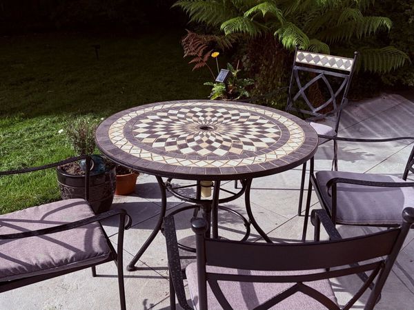 Patio set with 4 chairs (cast Iron) - Main image