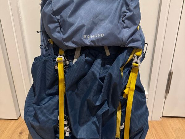 Simone MT900 Light 50+10L Trekking Backpack (with Rain Cover) - Main image