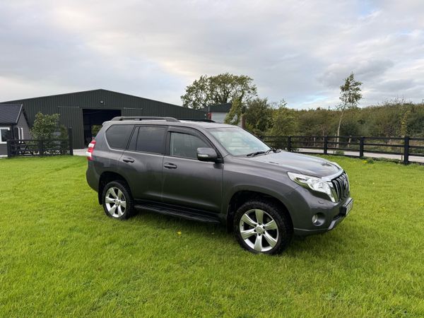Toyota Landcruiser - Main image
