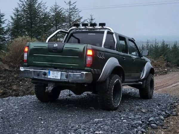 Nissan navara d22 - Main image