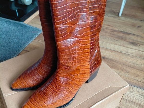 Inuovo Womens Leather Slip On Mid-calf Boots - Main image