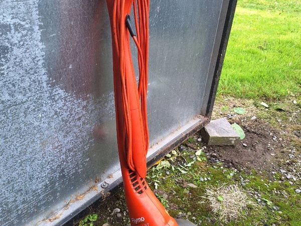 Flymo Strimmer - Main image