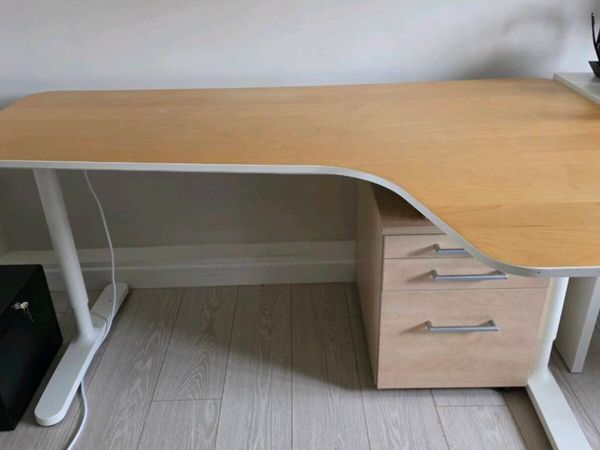 IKEA BEKANT / GALANT Corner Desk (Right-Handed) + - Main image