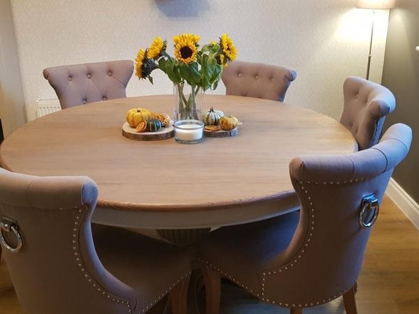 Round Dining Table Selene, bought from The Orchard - Main image