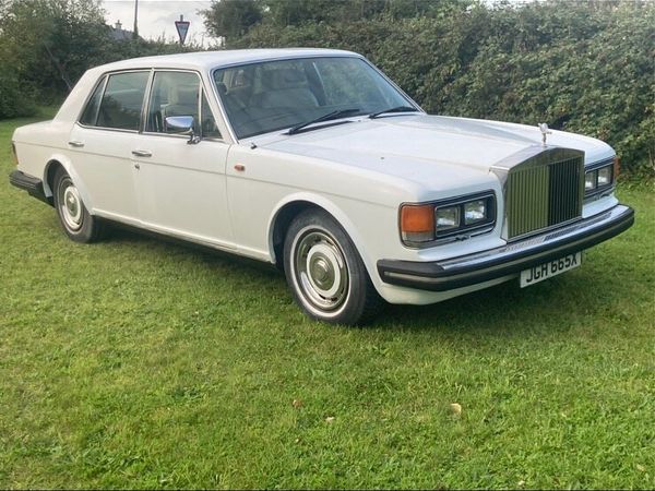 Rolls Royce Silver Spirit - Main image