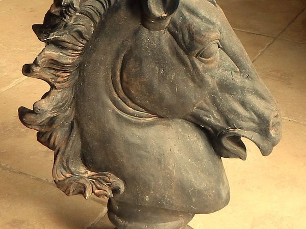 Large Vintage Figurine of Horse Head - Main image