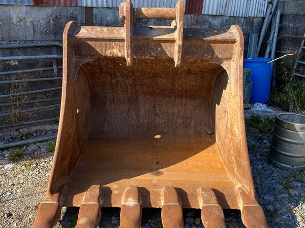 Digging bucket - Main image