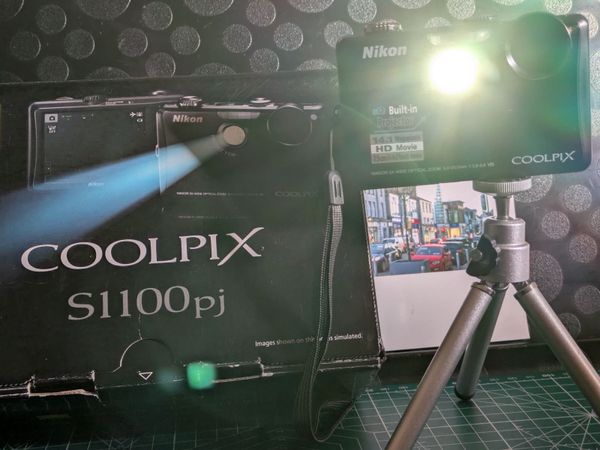 Nikon S1100PJ Camera/ projector - Main image