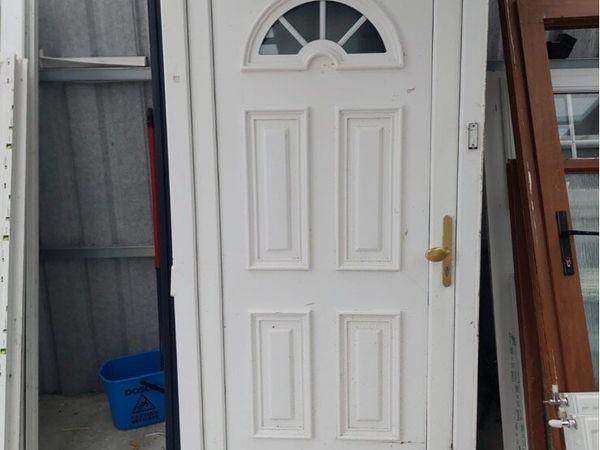 ✳️ GOOD QUALITY PVC DOOR FOR SALE - Main image