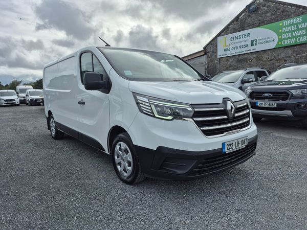RENAULT TRAFIC BUSINESS + INCLUDES VAT - Main image